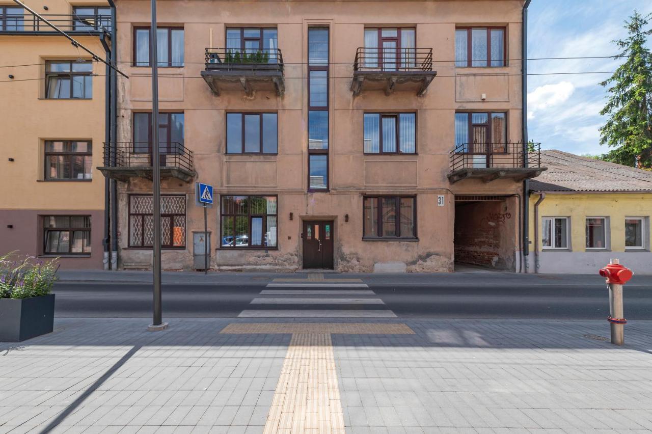 White 1 Bd Old Town Apartment By Hostlovers Kaunas Esterno foto
